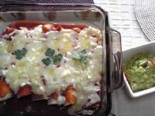TEX-MEX “Enchiladas” テキサス風メキシコ料理”エンチラーダ”